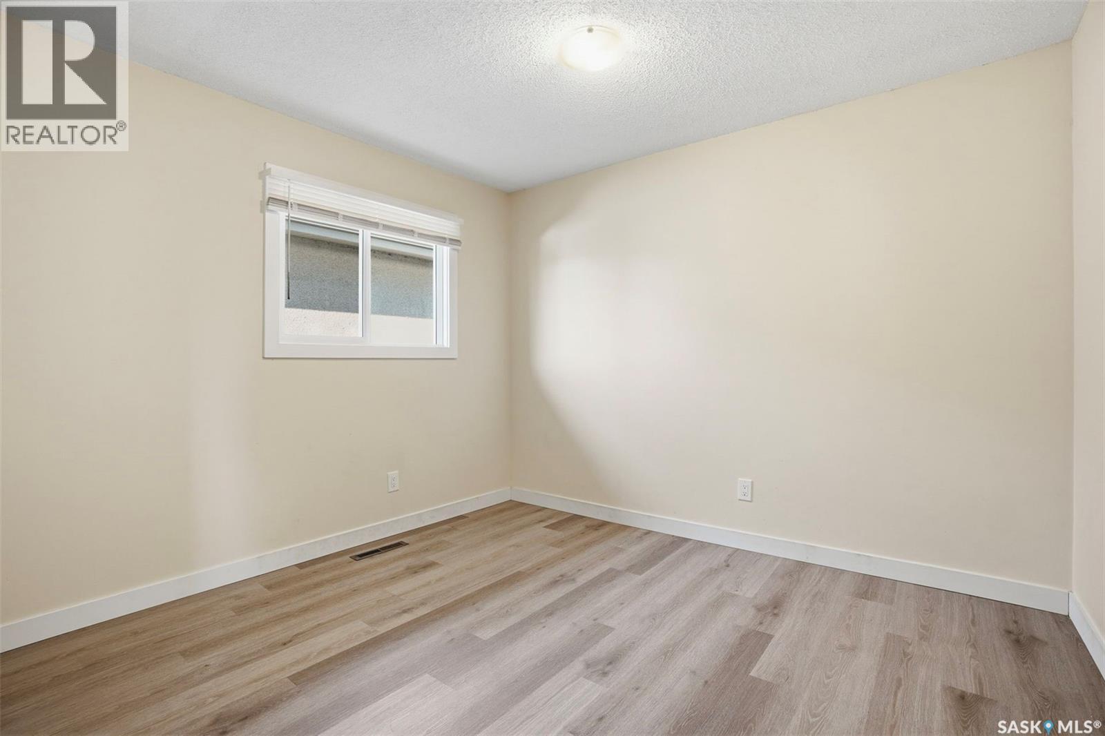 505 L AVENUE N — photo 11
