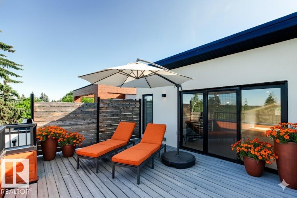 2 8343 SASKATCHEWAN DR NW, Edmonton