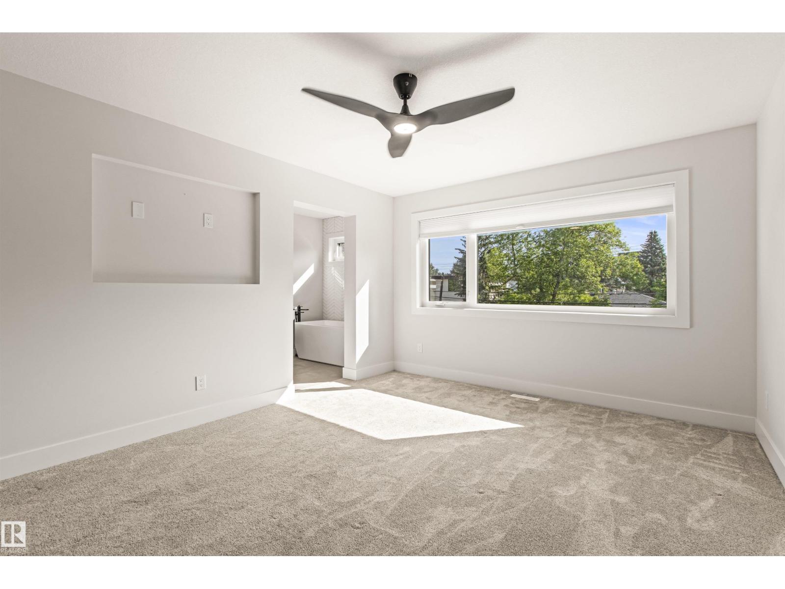 2 8343 SASKATCHEWAN DR NW, Edmonton