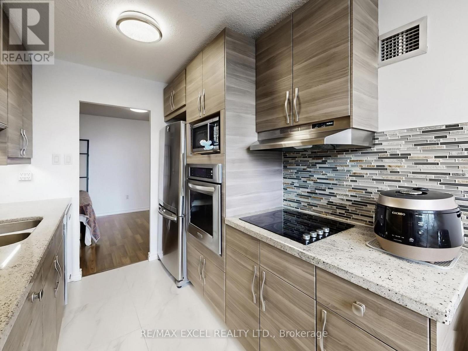 301 - 205 HILDA AVENUE