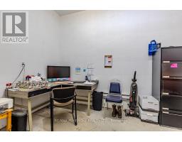1366 Pembroke Street E, Laurentian Valley, ON K8A6W2 Photo 15