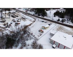 1366 Pembroke Street E, Laurentian Valley, ON K8A6W2 Photo 13