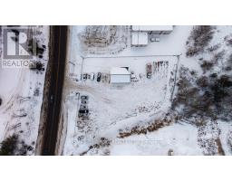 1366 Pembroke Street E, Laurentian Valley, ON K8A6W2 Photo 21
