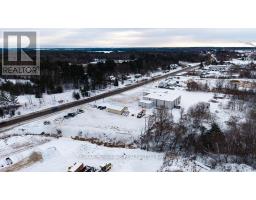 1366 Pembroke Street E, Laurentian Valley, ON K8A6W2 Photo 12