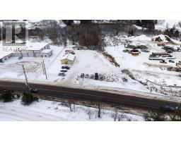 1366 Pembroke Street E, Laurentian Valley, ON K8A6W2 Photo 11