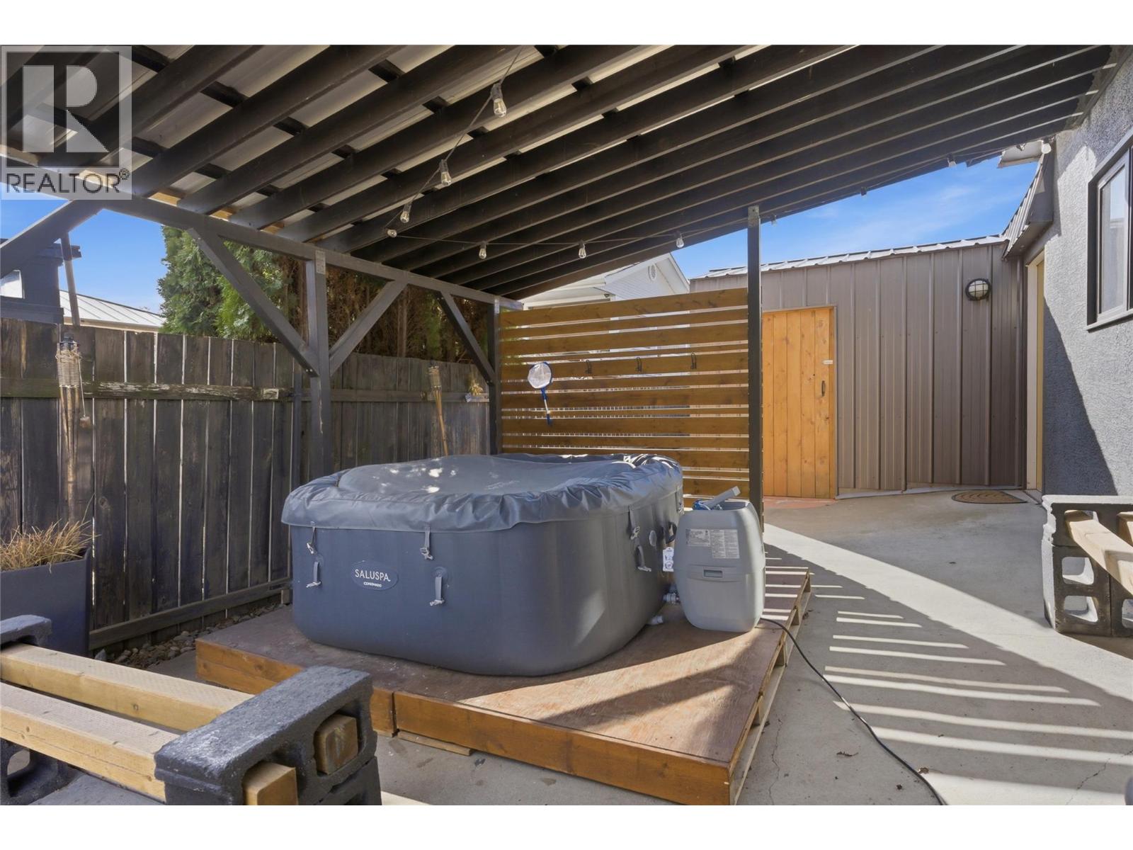 1756 CLIFFORD AVENUE - 40