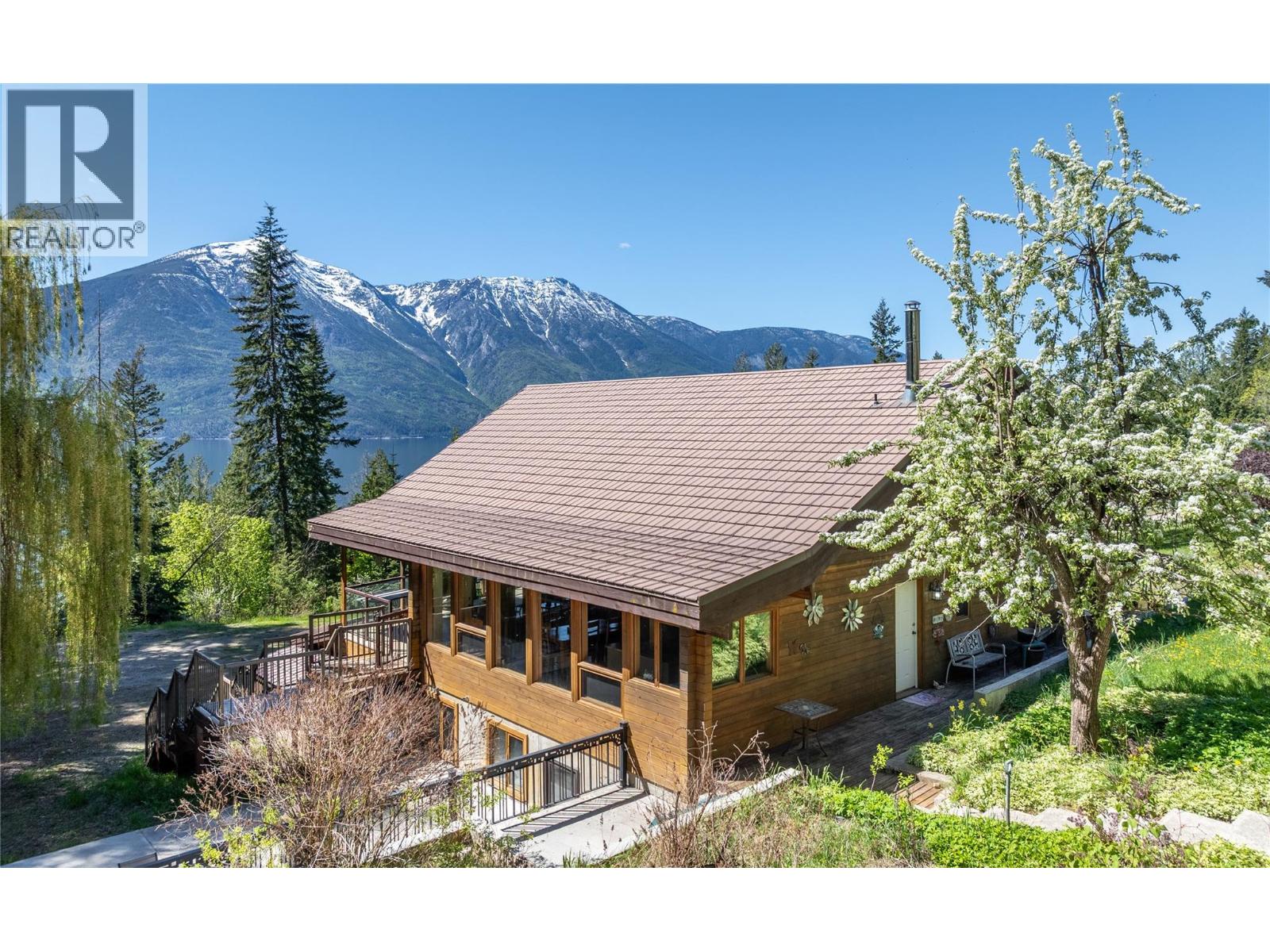 12437 BOSWELL ROAD - 11