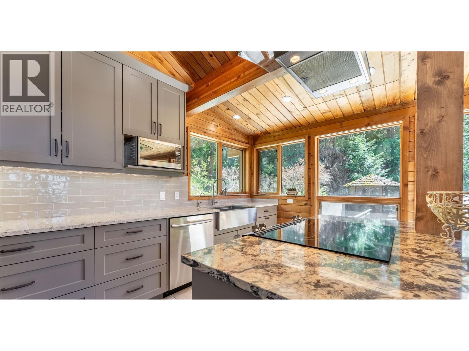 12437 BOSWELL ROAD - 17