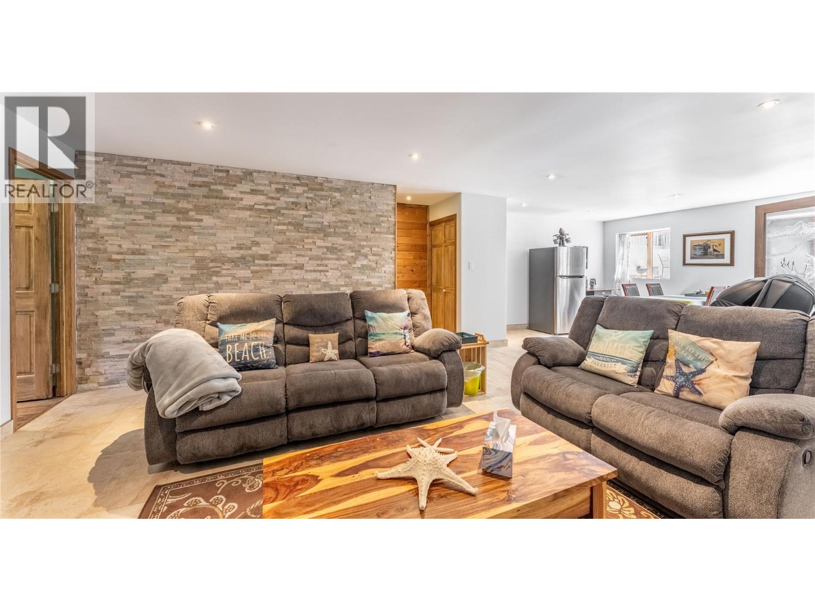 12437 BOSWELL ROAD - 41