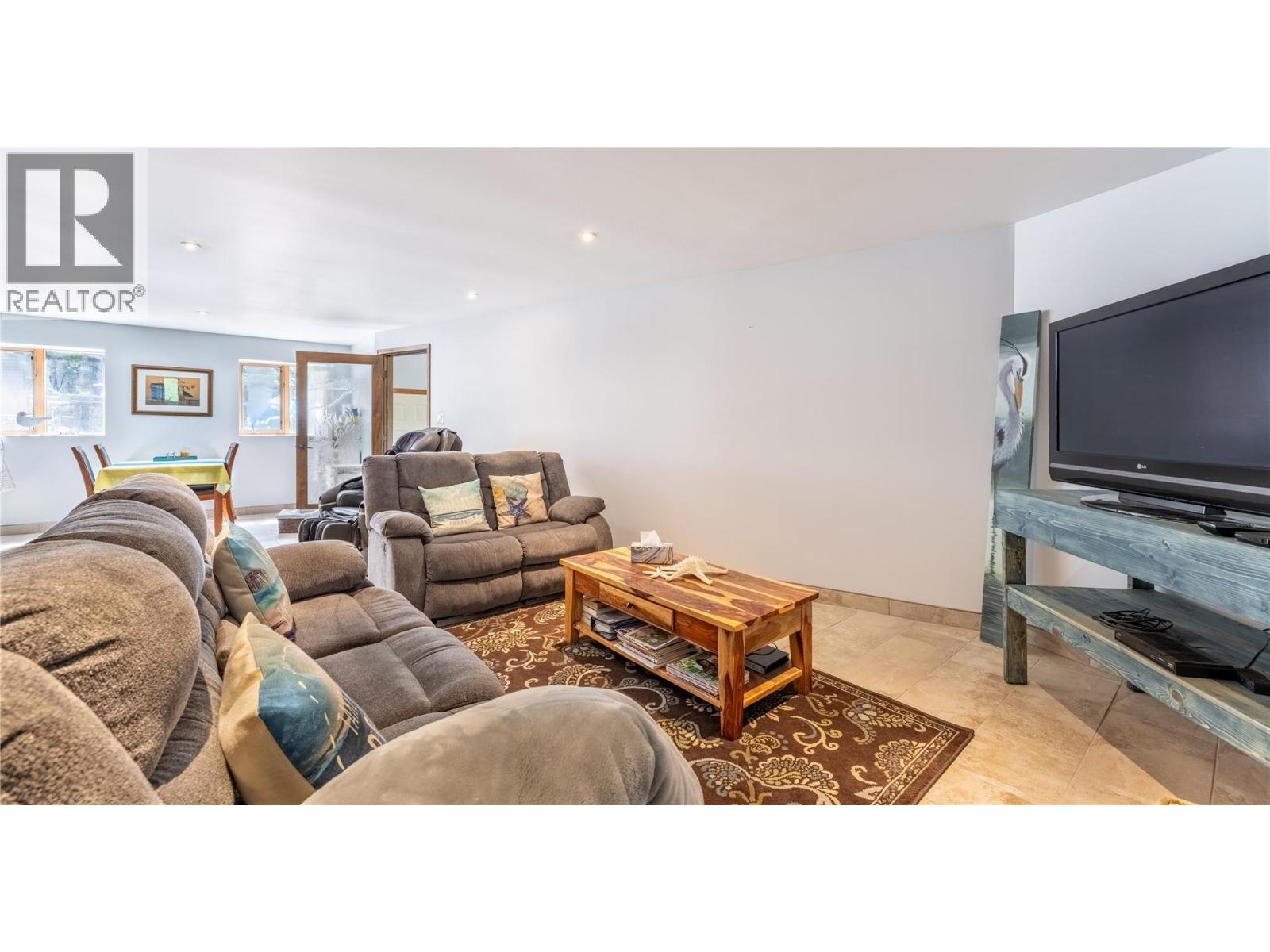 12437 BOSWELL ROAD - 42