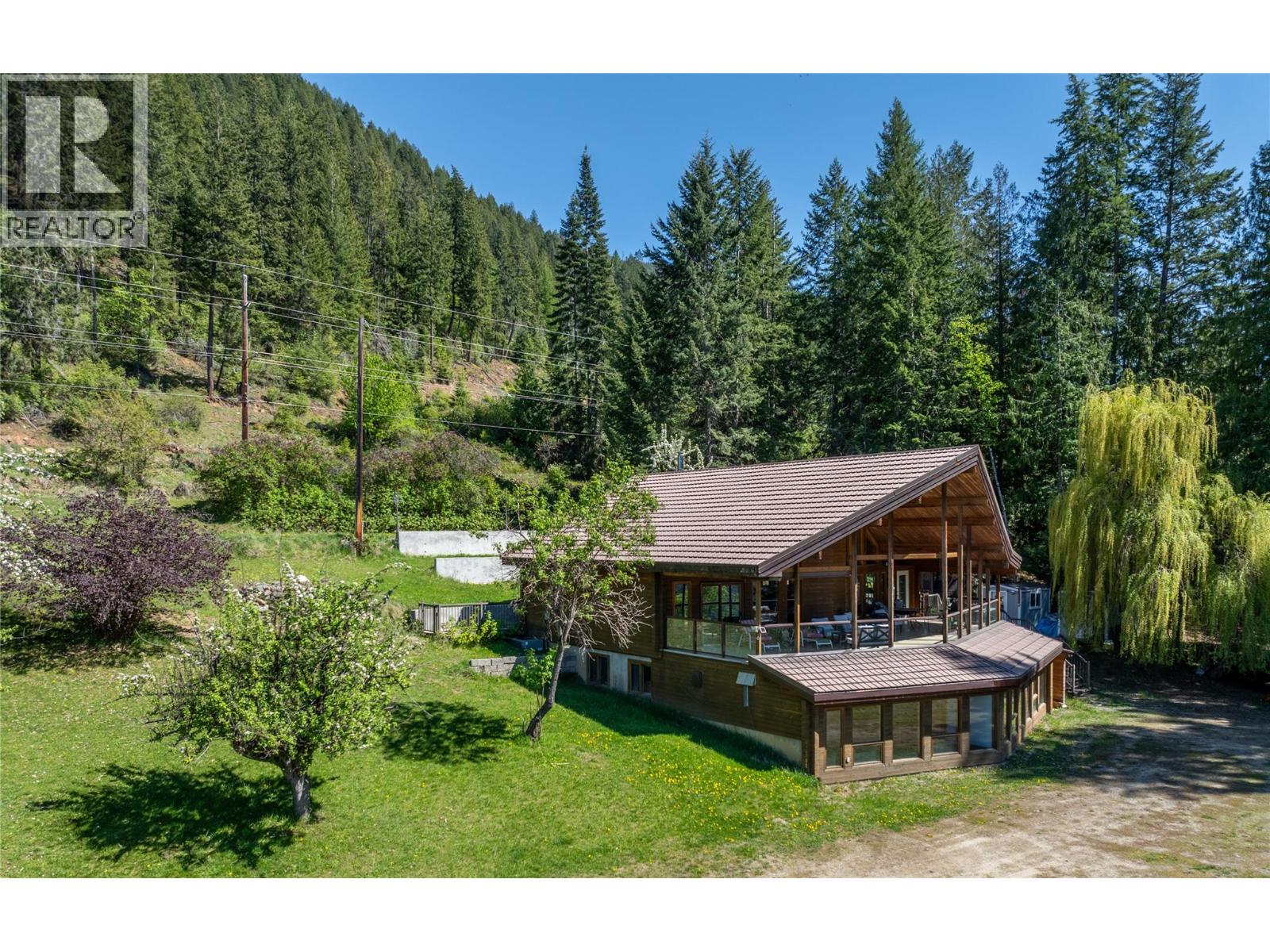 12437 BOSWELL ROAD - 7