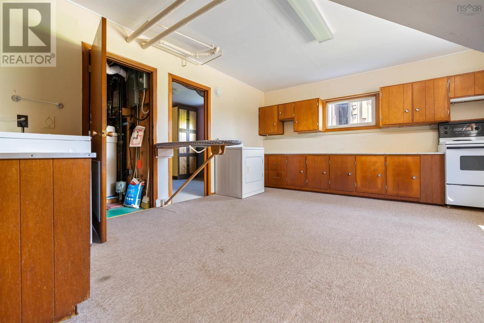 Property 25 of 49 of 571 Burntcoat Road