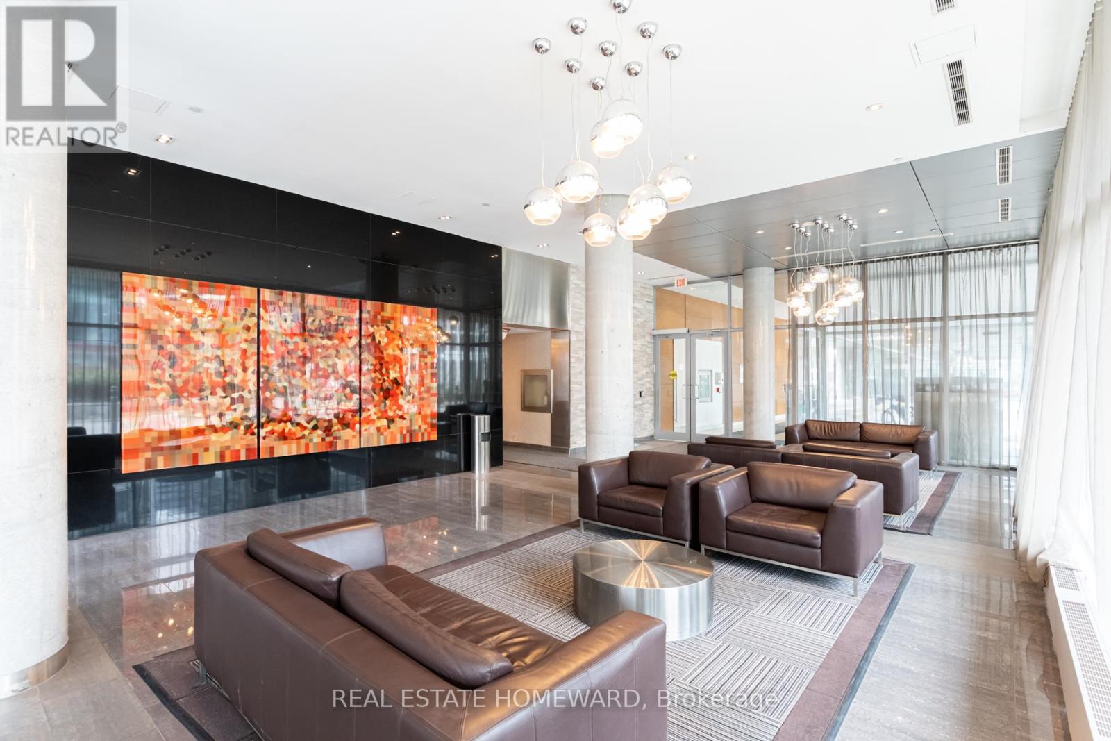 1916 - 4K SPADINA AVENUE — photo 25