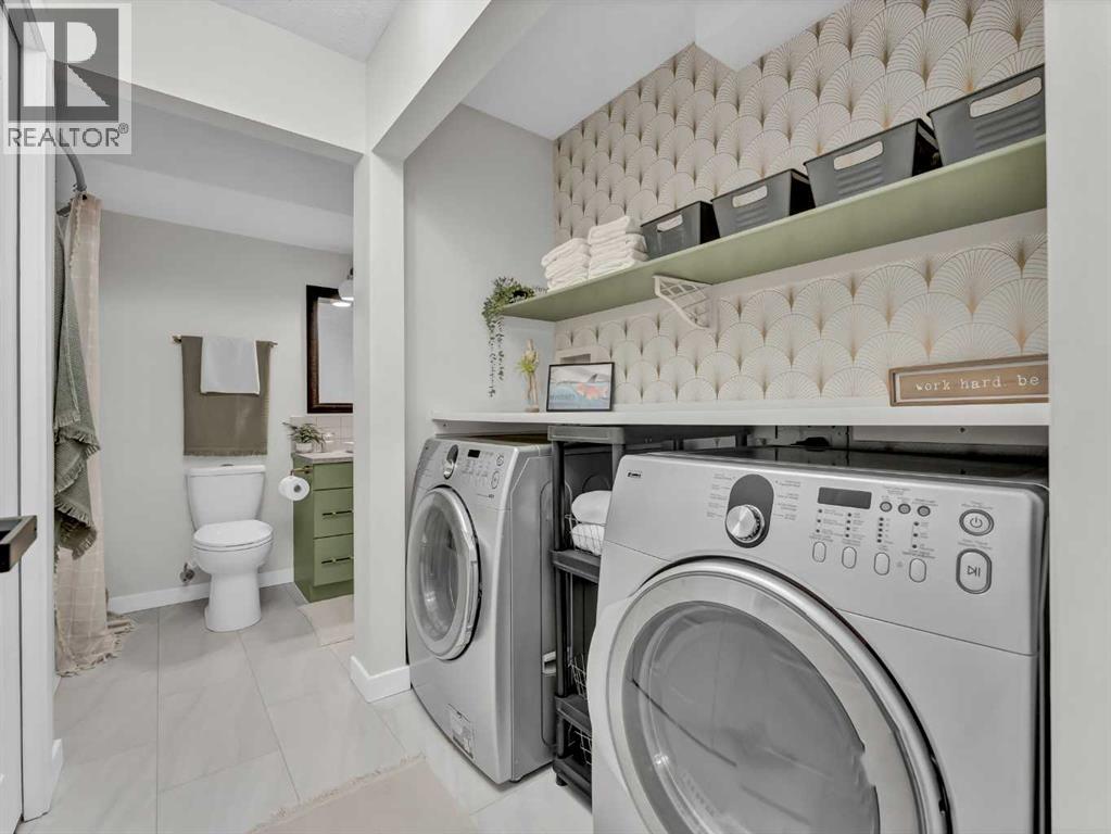 
          60 Northlands Lane Northeast
            <br/>
            <span>Medicine Hat</span>
            , 
            <span>AB</span>
             <span>T1C0A8</span>
         - Photo 13