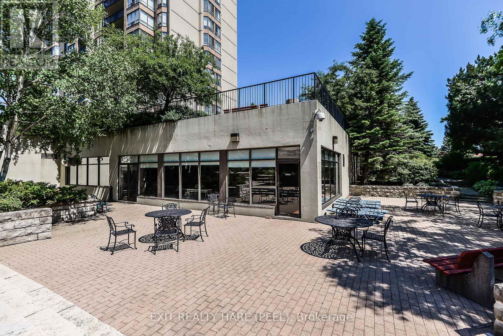 #912 20 CHERRYTREE DRIVE - 49