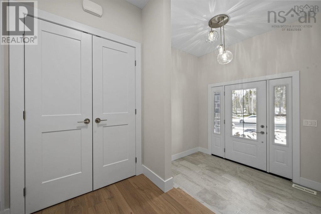 Property 4 of 42 of 10 Gardenia Way GW002