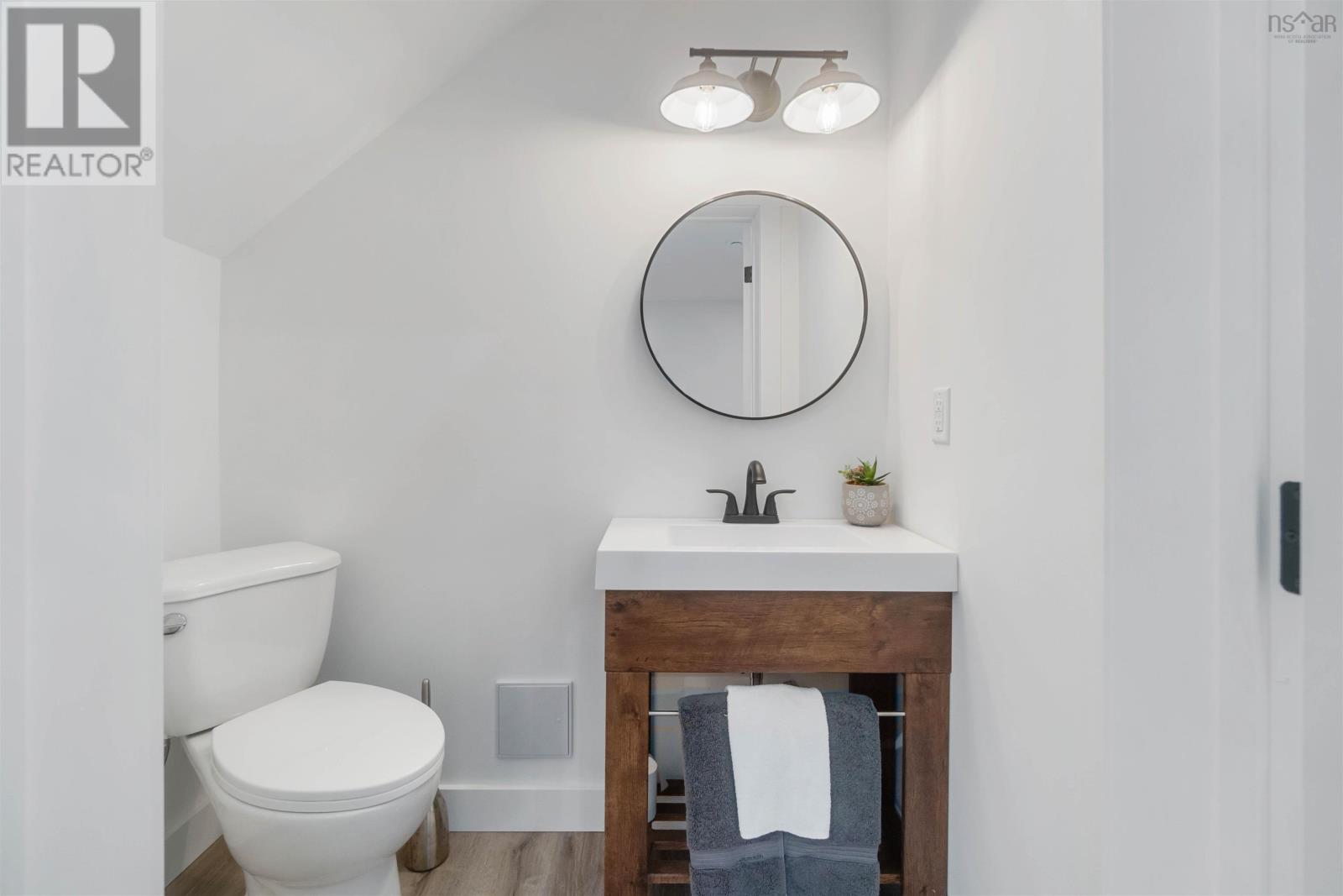 1605 TERENCE BAY ROAD - 31