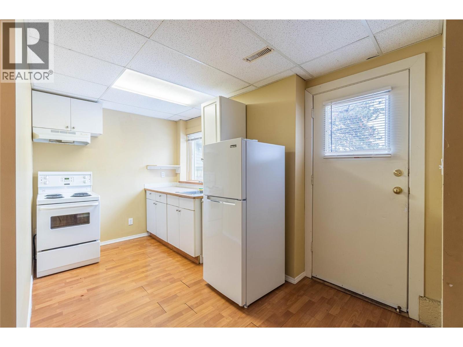 209 BESTWICK E COURT - 24