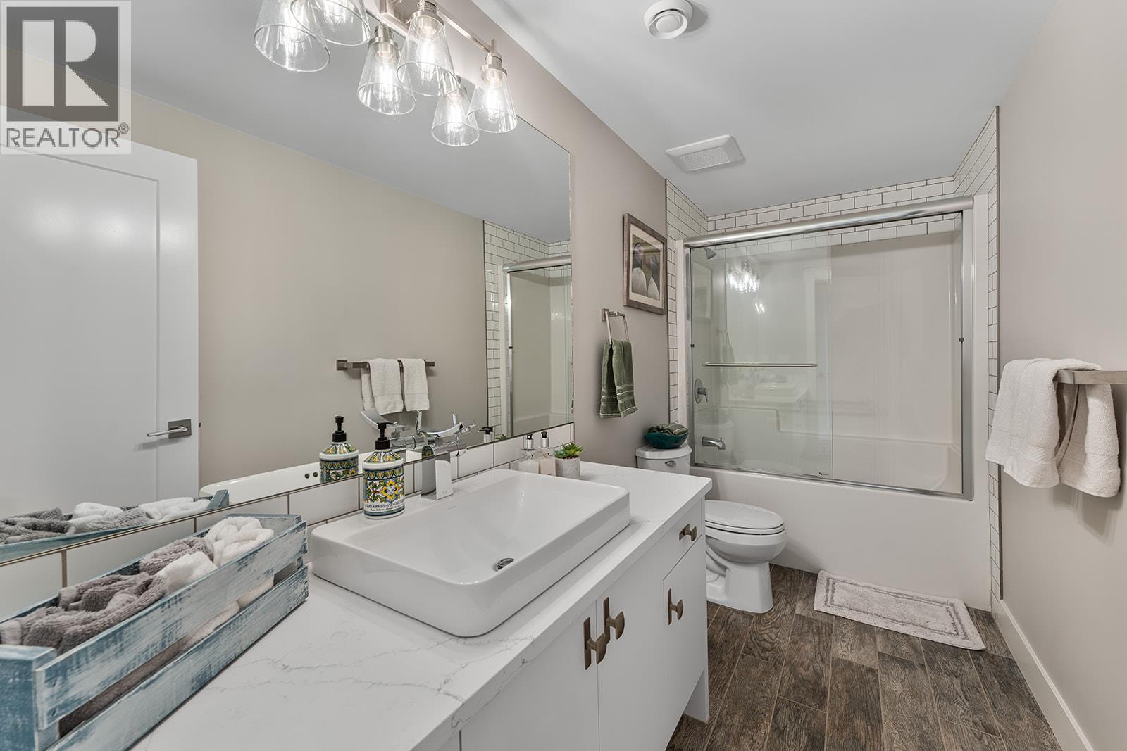 2122 Tramonto Court, Kelowna