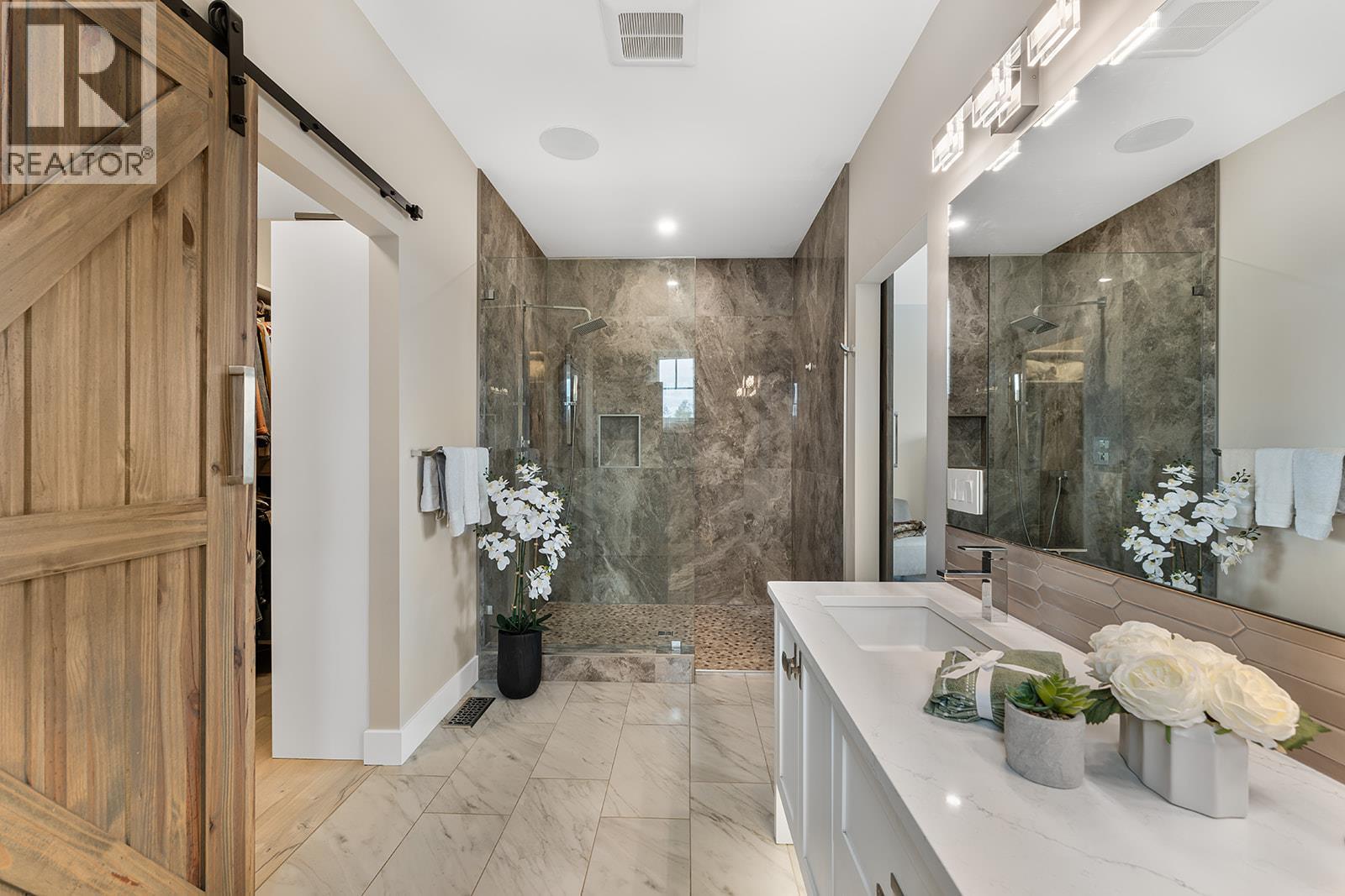 2122 Tramonto Court, Kelowna