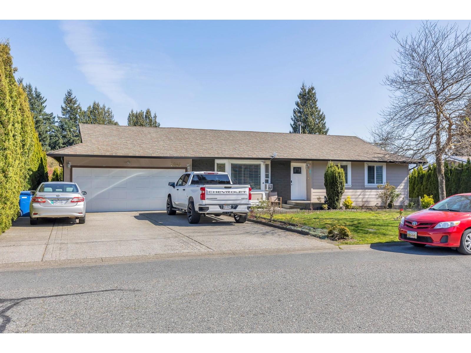 2046 MAJESTIC CRESCENT