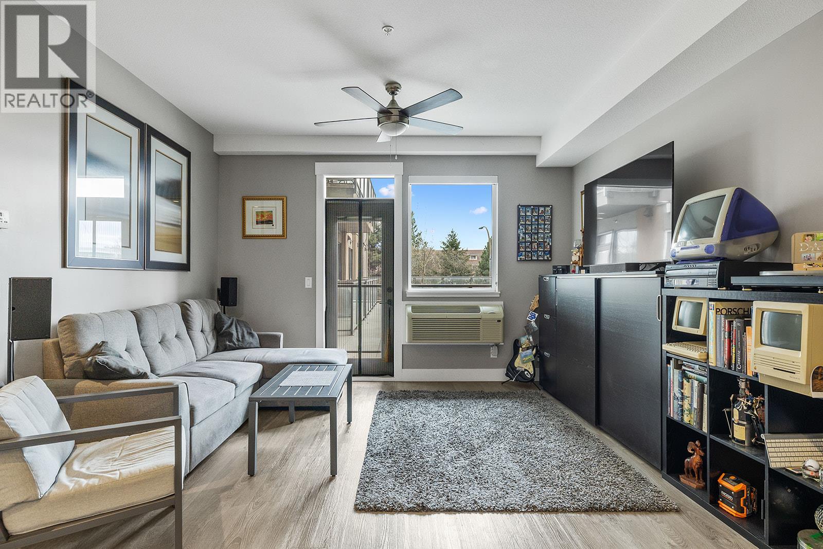 925 Leon Avenue Unit# 327, Kelowna