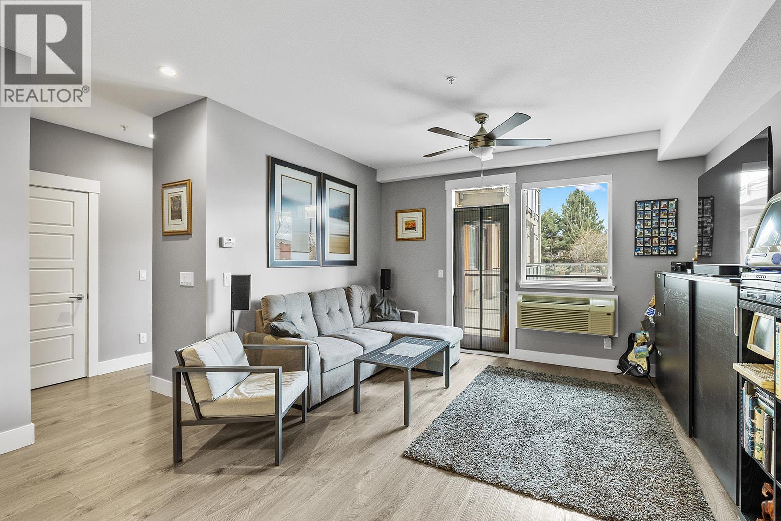 925 Leon Avenue Unit# 327, Kelowna