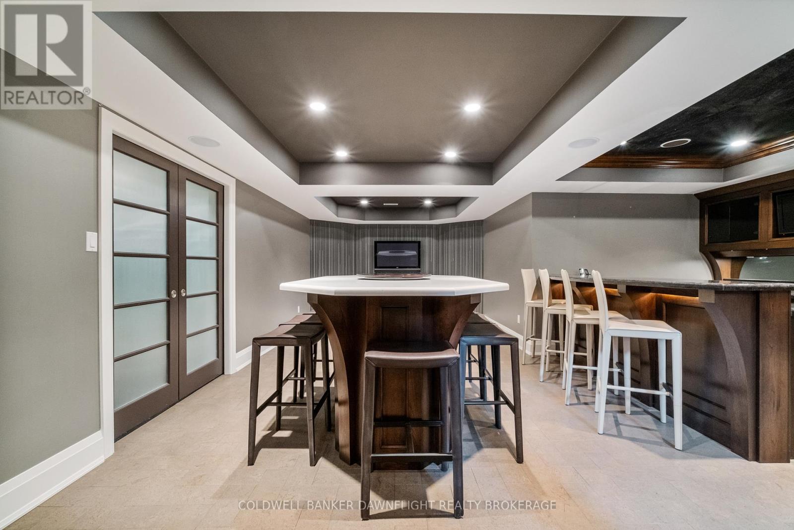 9923 PARKVIEW CRESCENT Property Photo