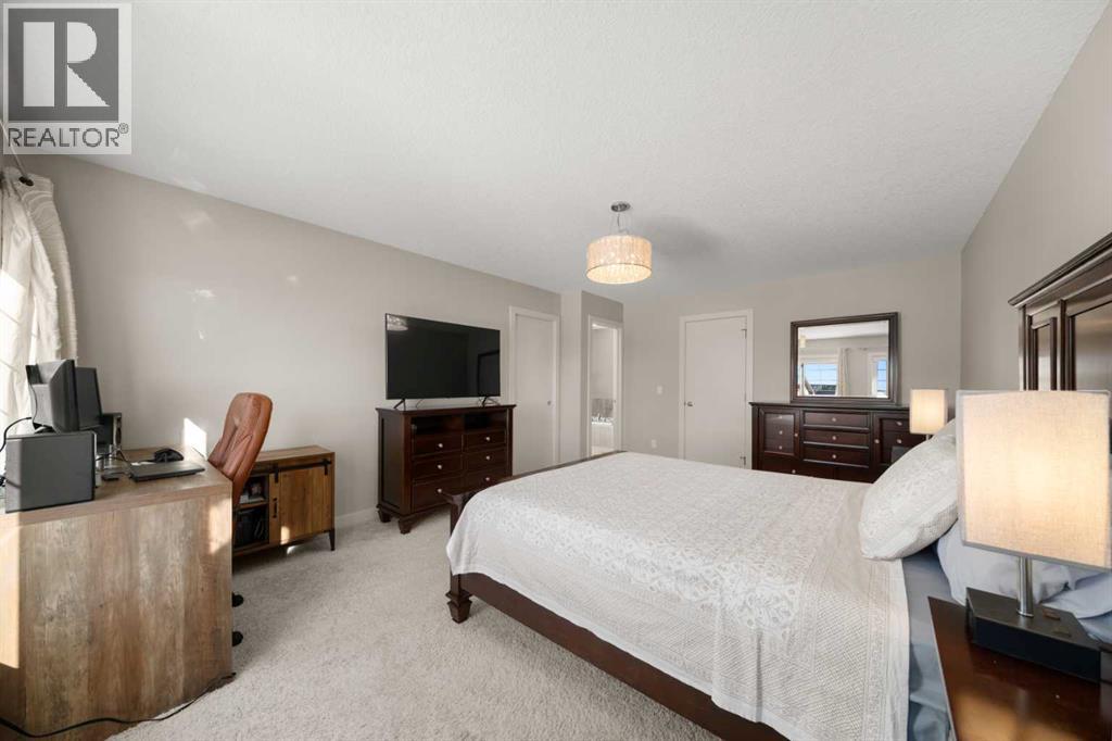 151 Heritage View, Cochrane