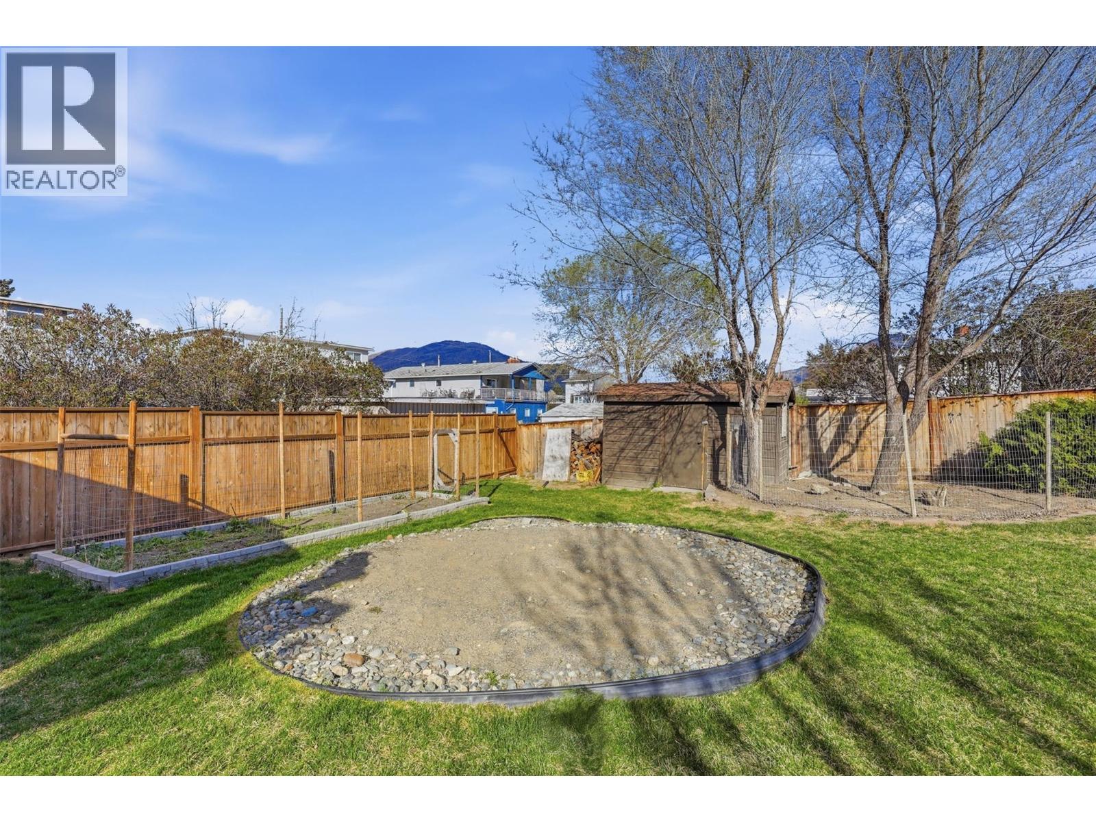 1024 PEMBROKE AVENUE - 41