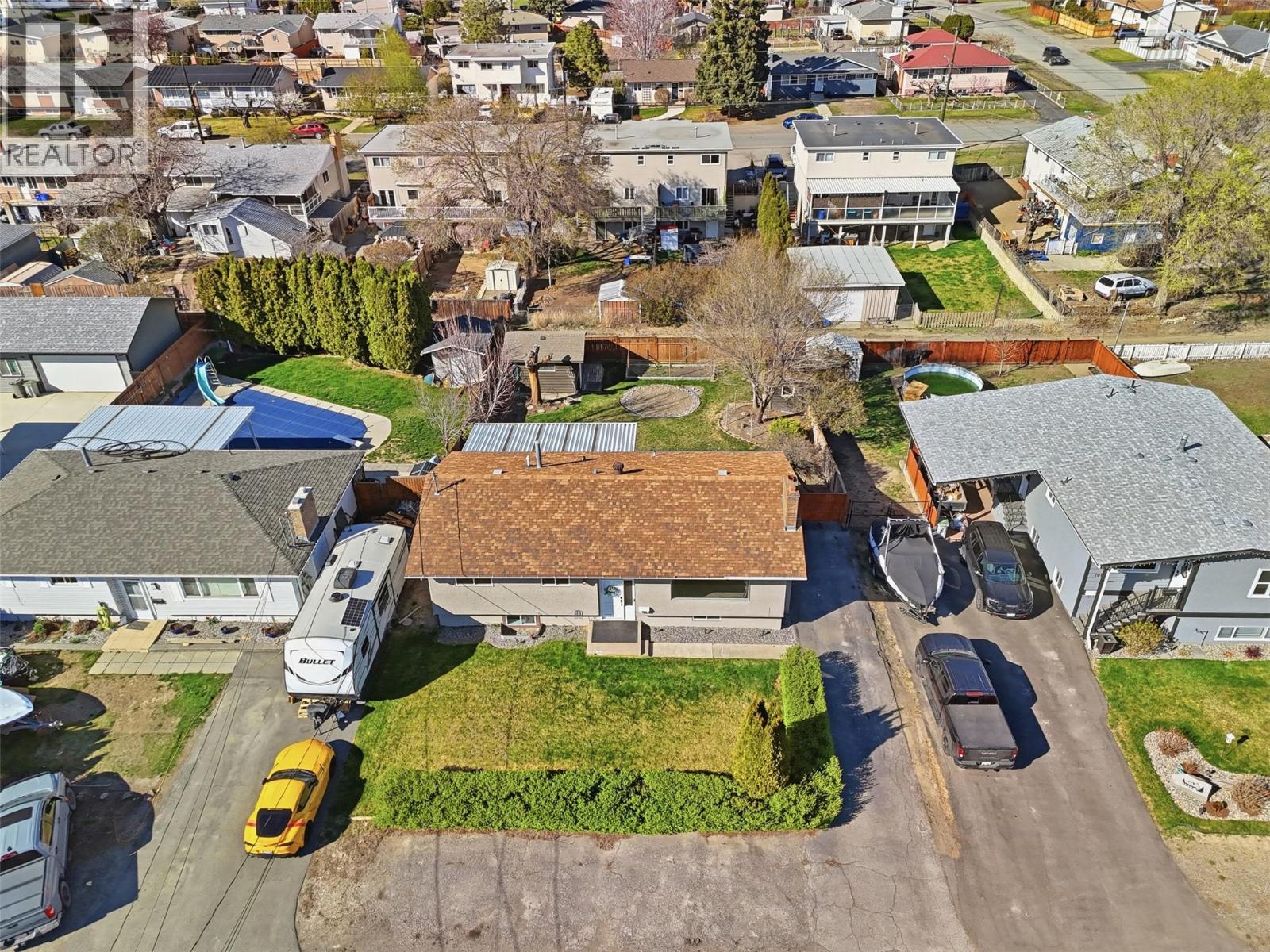 1024 PEMBROKE AVENUE - 46