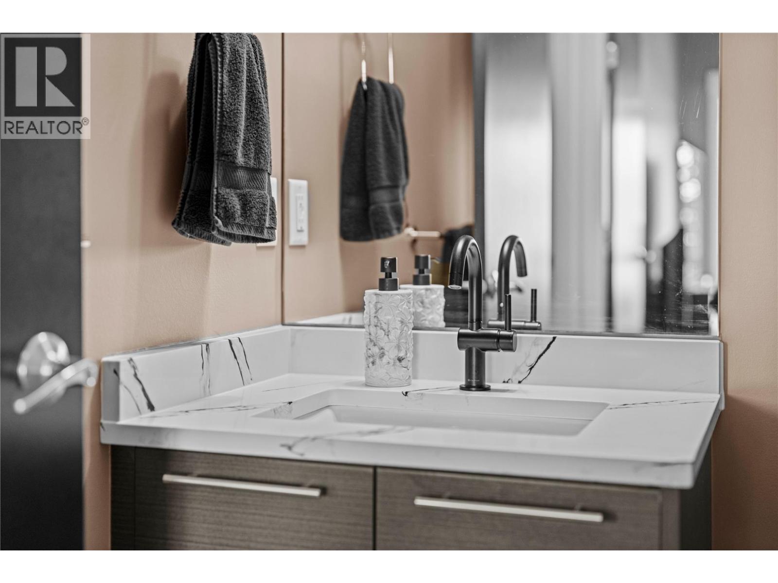 #1312 1000 TALASA WAY - 21