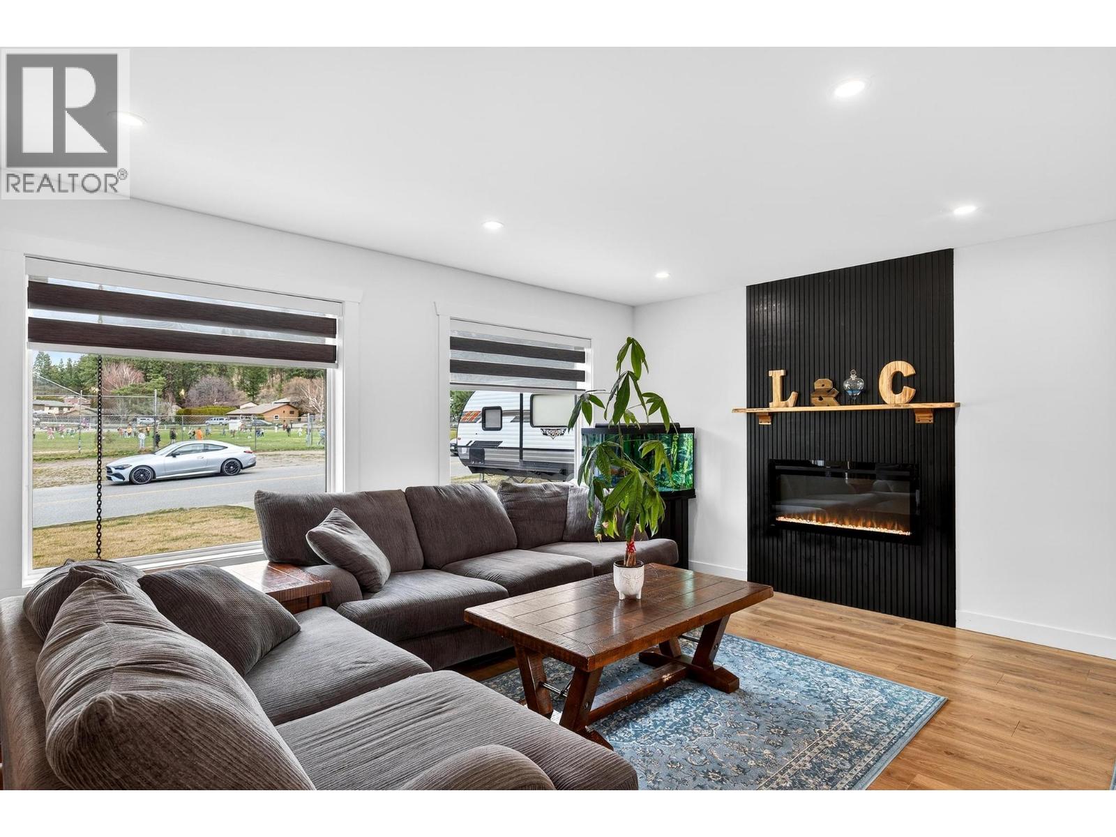 3150 Woodstock Drive, West Kelowna