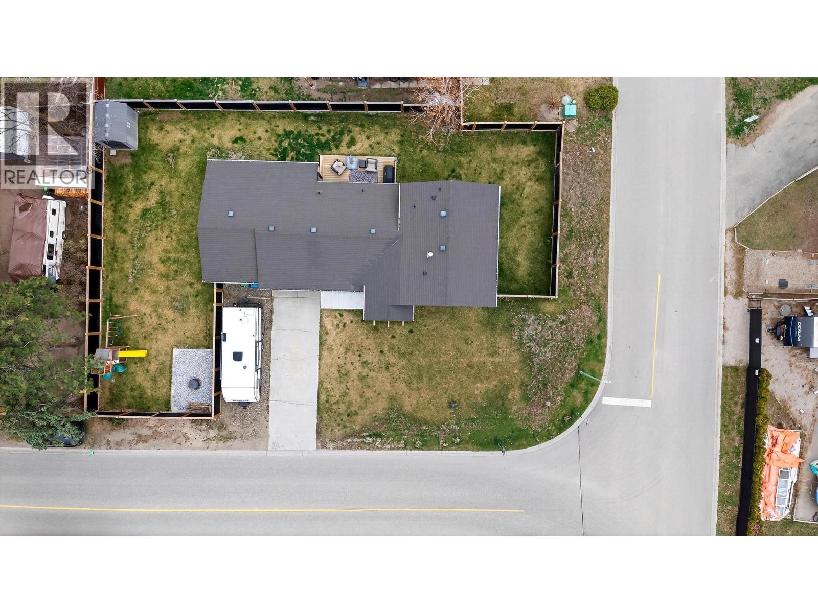 3150 Woodstock Drive, West Kelowna