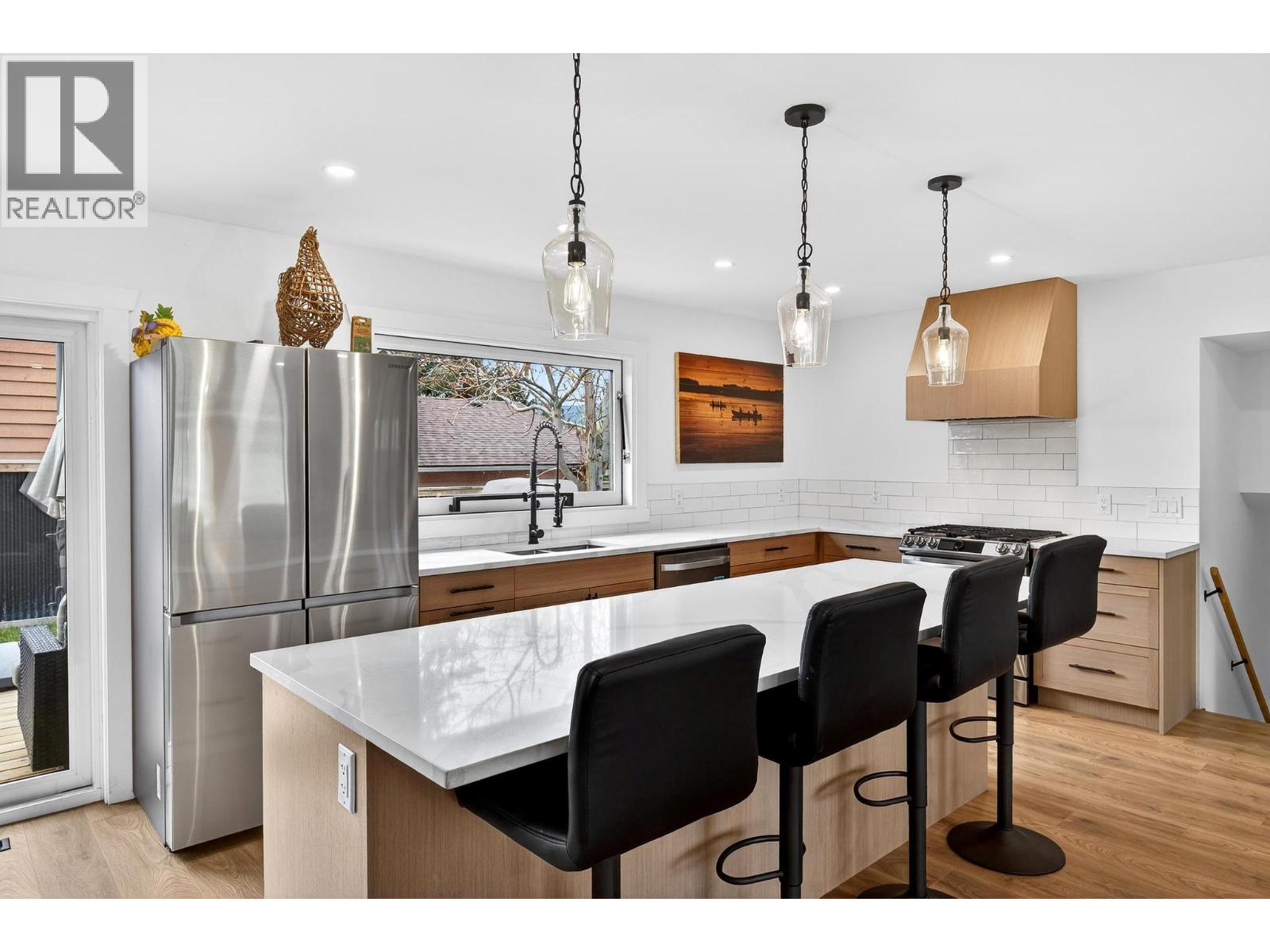 3150 Woodstock Drive - 4