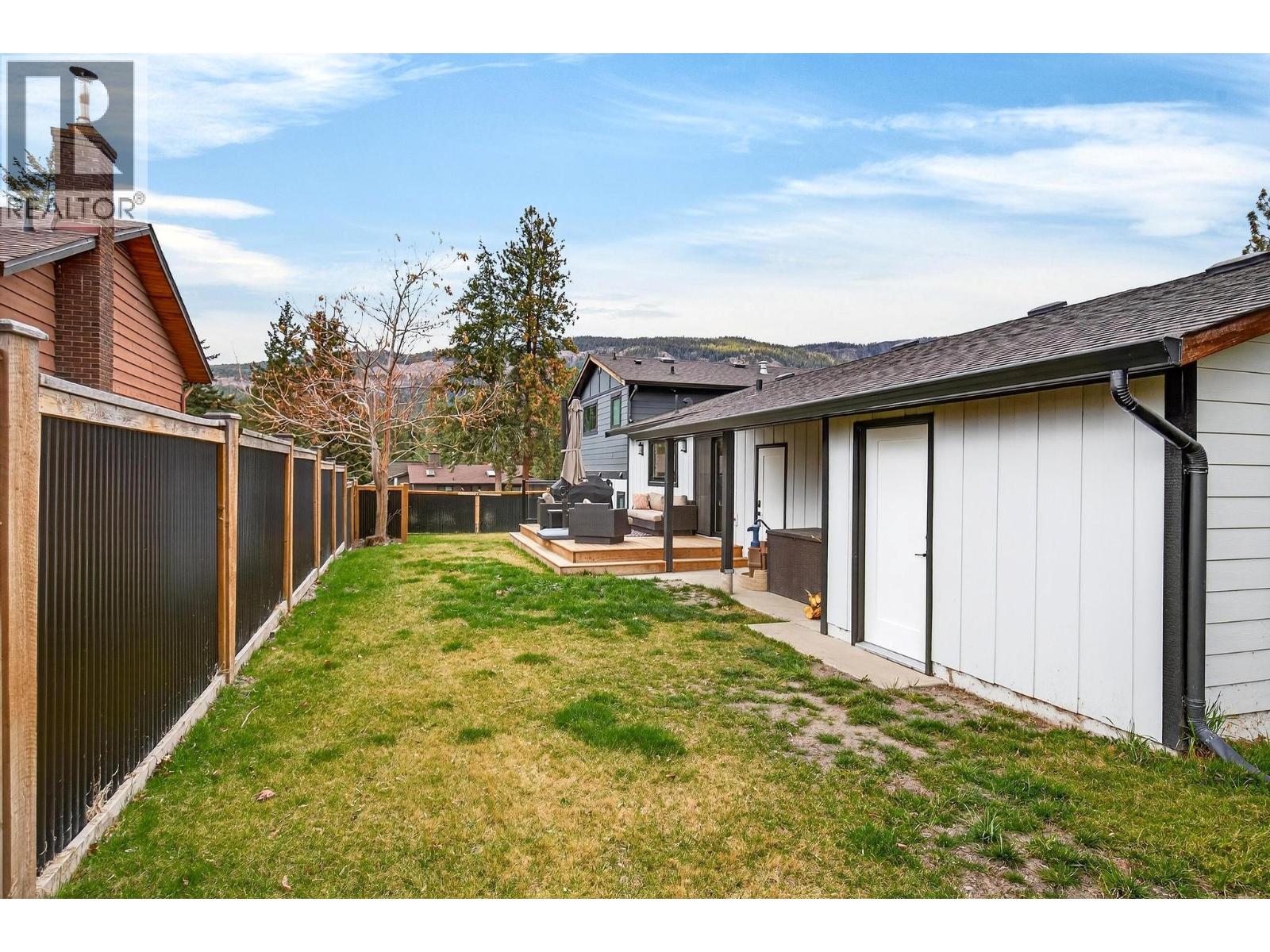 3150 Woodstock Drive, West Kelowna