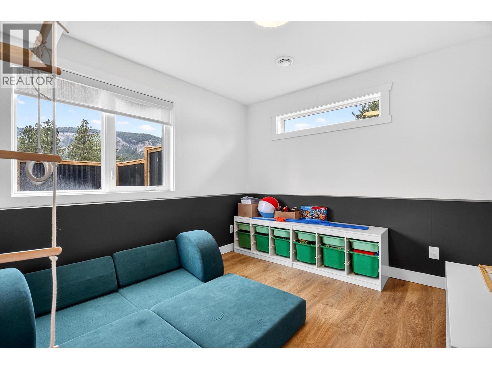 3150 Woodstock Drive, West Kelowna