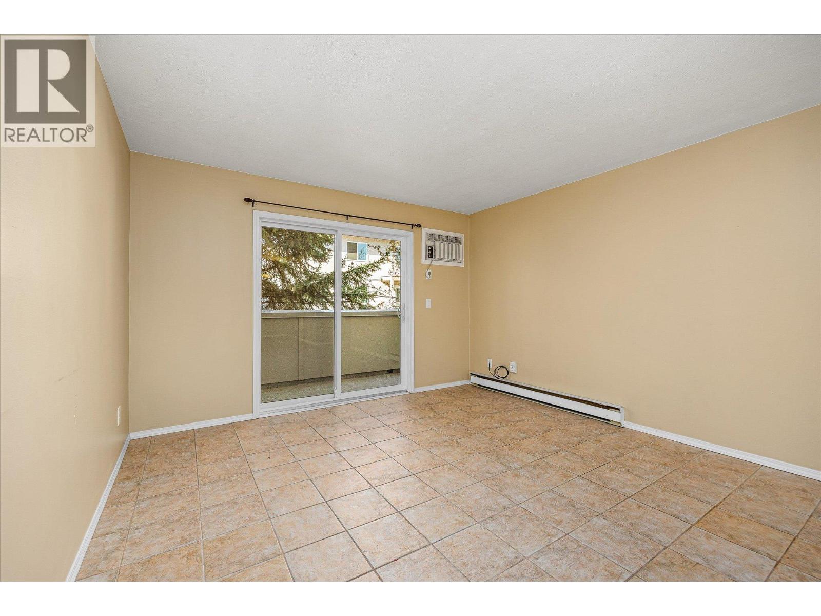 3160 De Montreuil Court Unit# 300, Kelowna