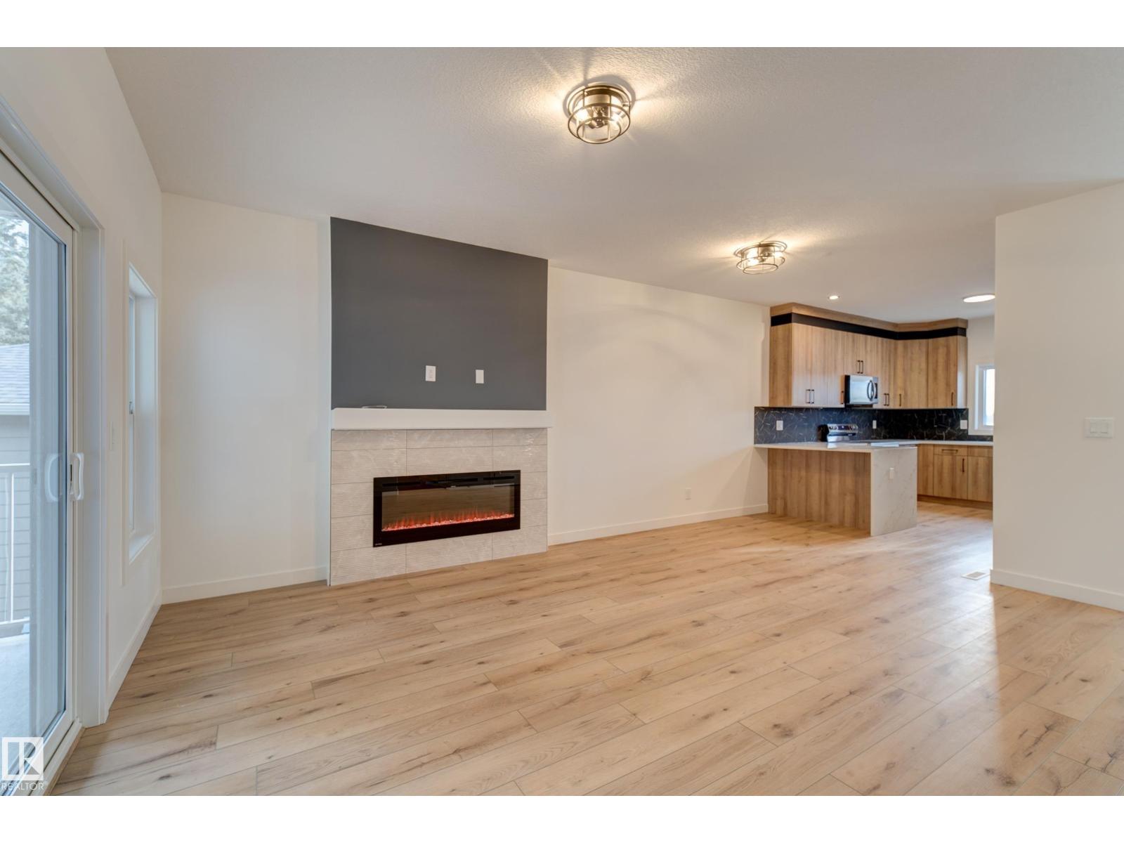 #11 6519 46 ST - 10