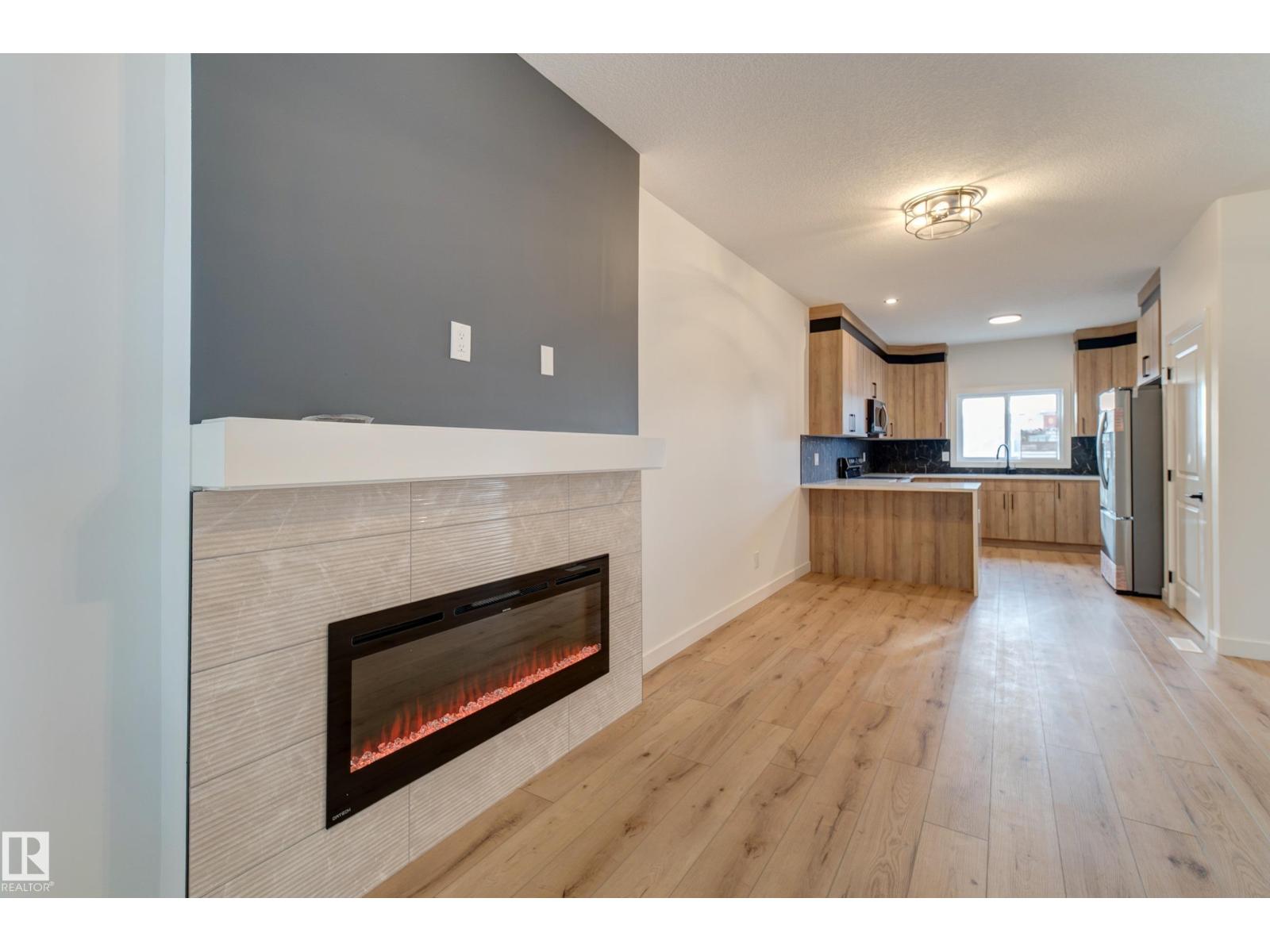 #11 6519 46 ST - 11