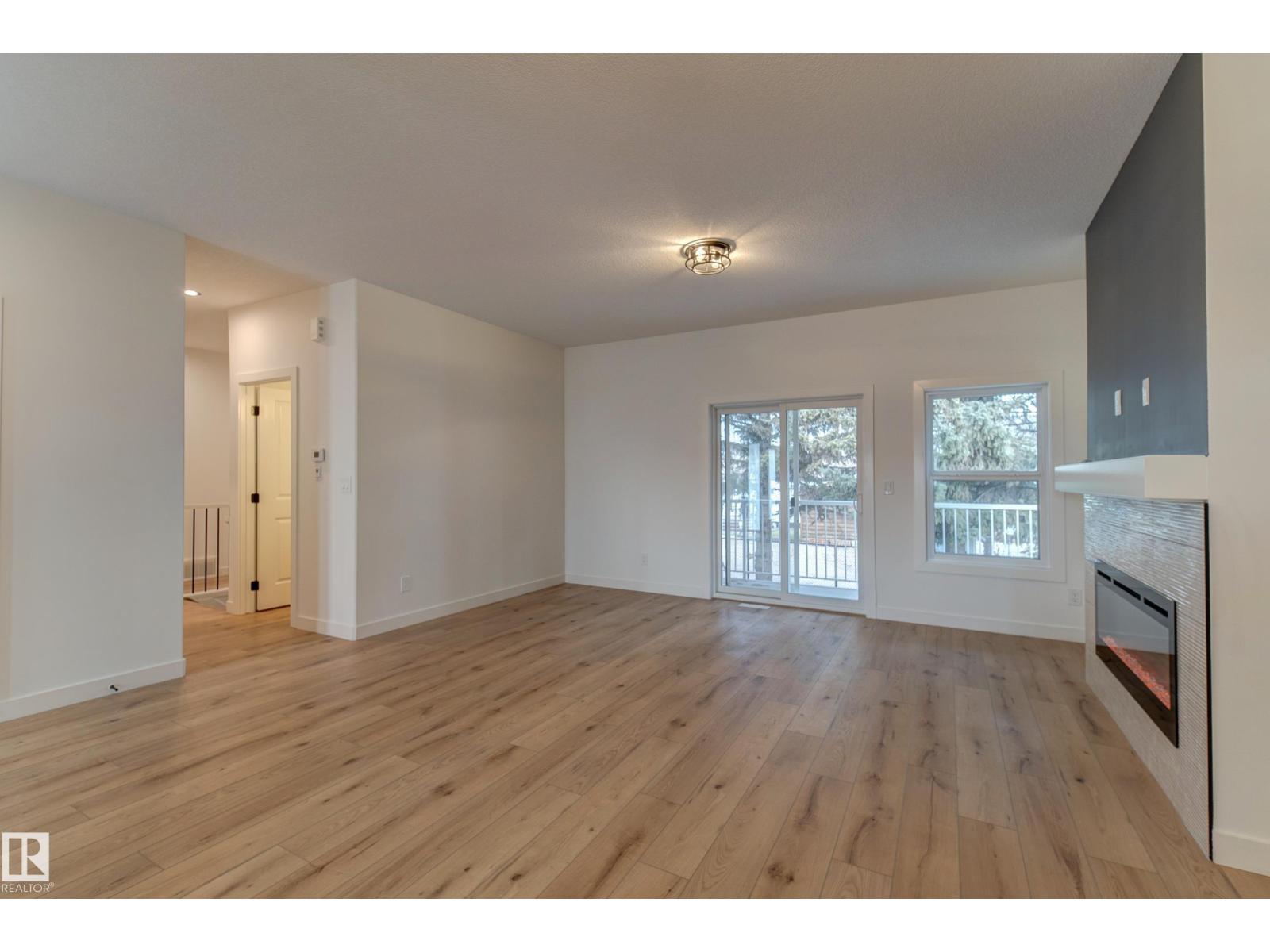 #11 6519 46 ST - 20
