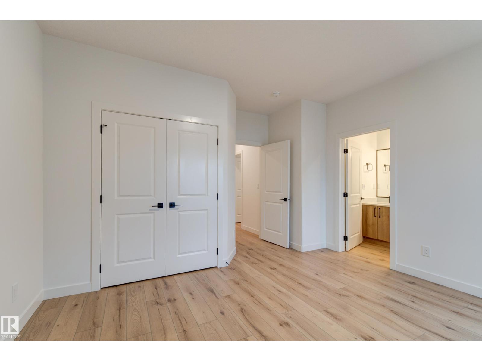 #11 6519 46 ST - 30