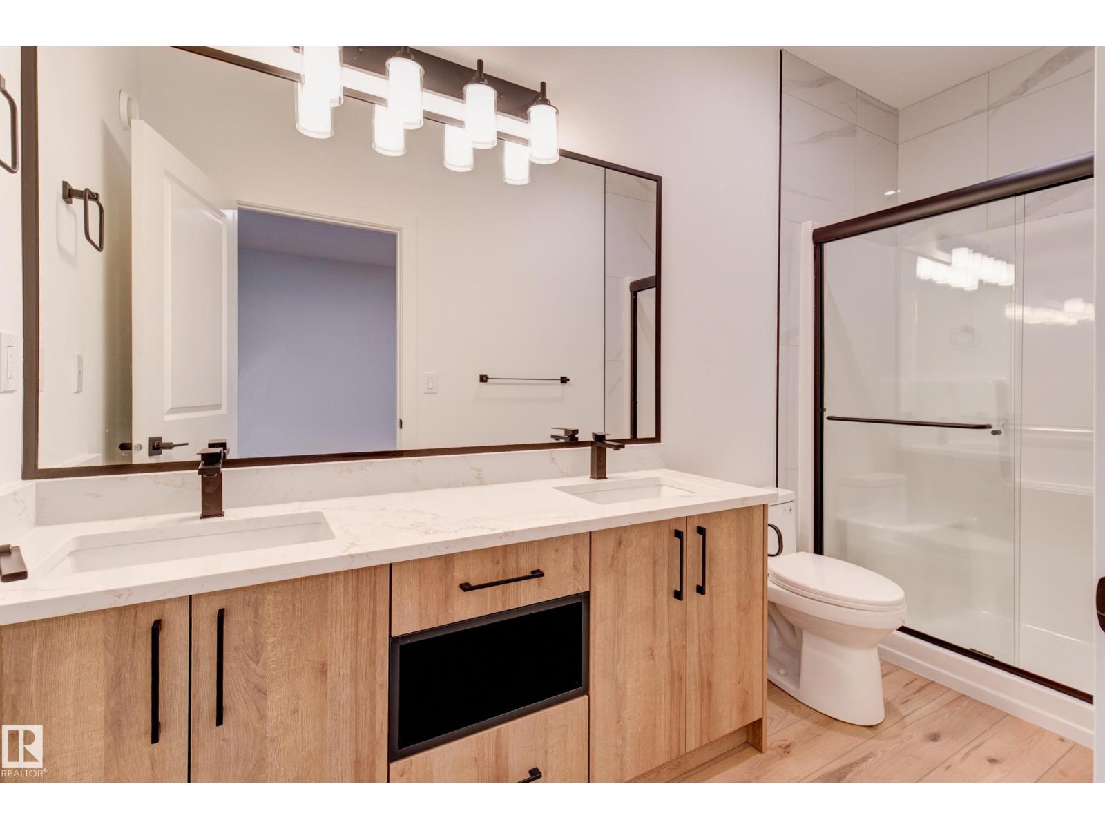 #11 6519 46 ST - 32