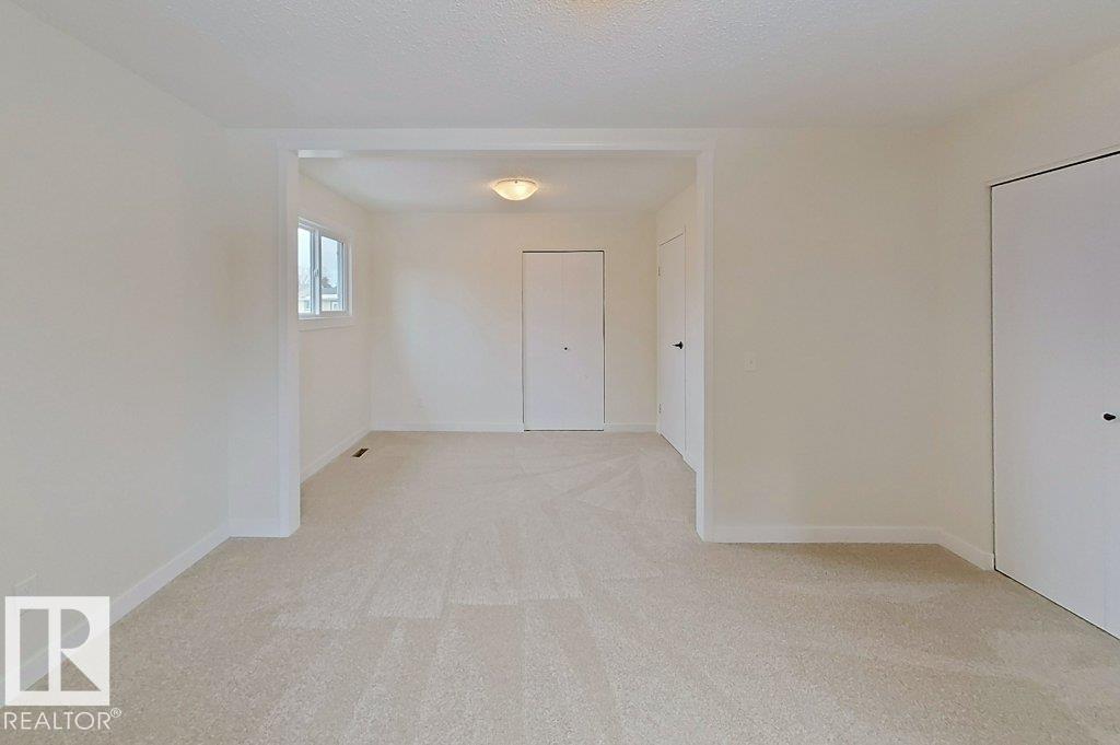 4507 35 AV NW - 23