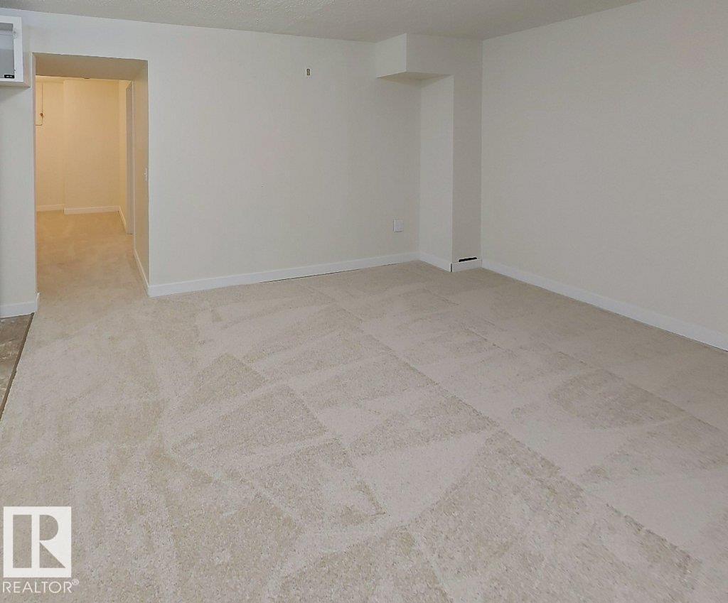 4507 35 AV NW - 37