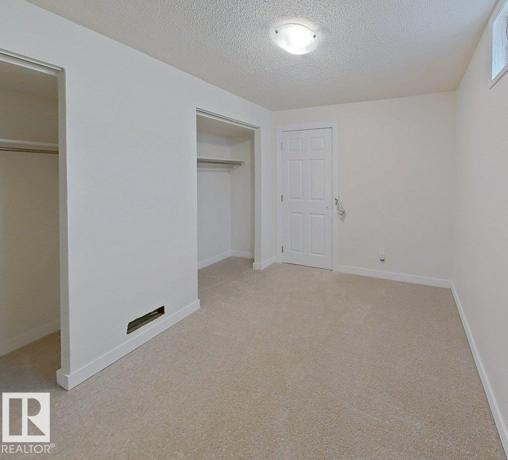4507 35 AV NW - 43