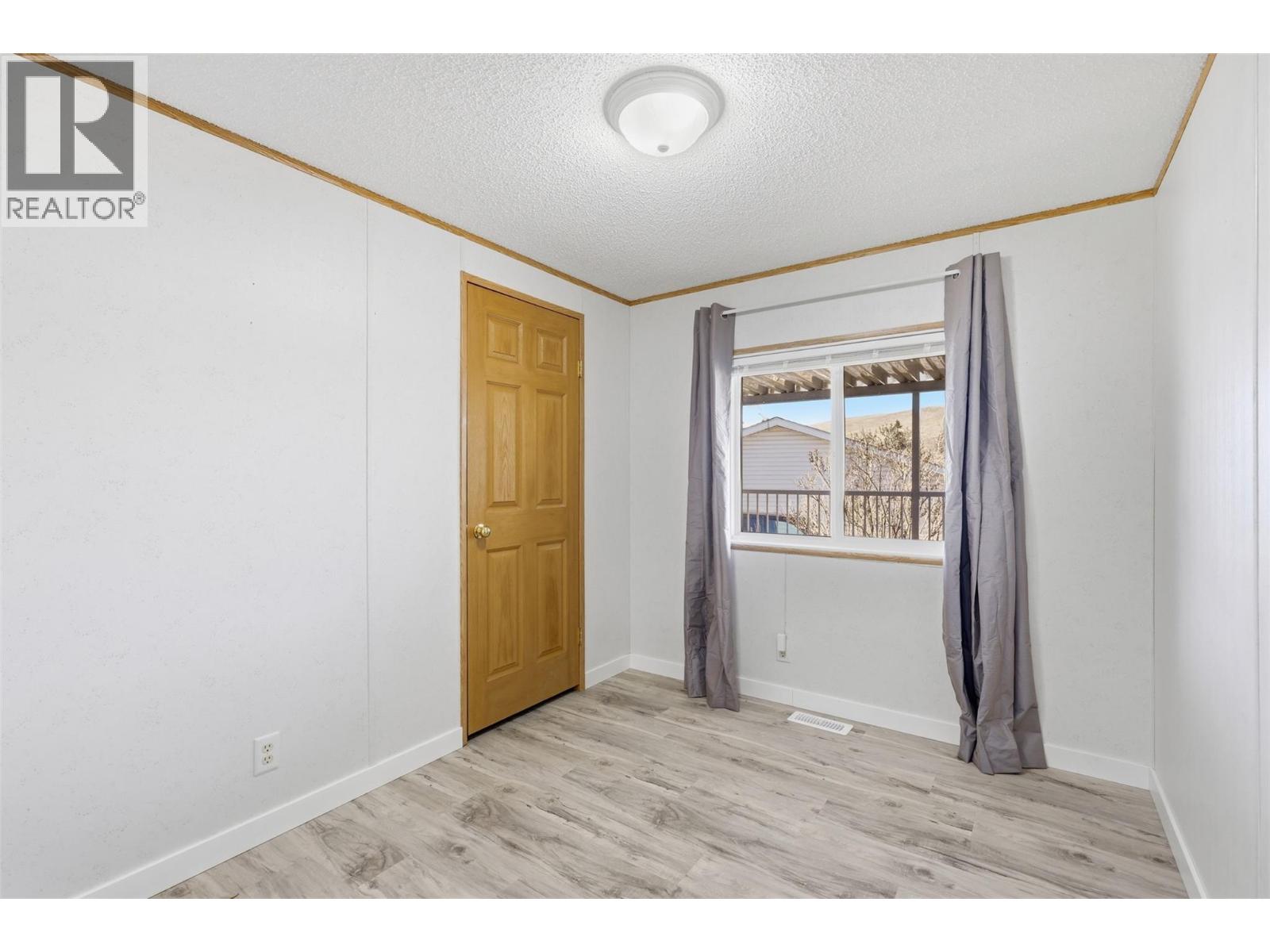 #22 2815 PRINCETON KAMLOOPS 5A Highway - 27