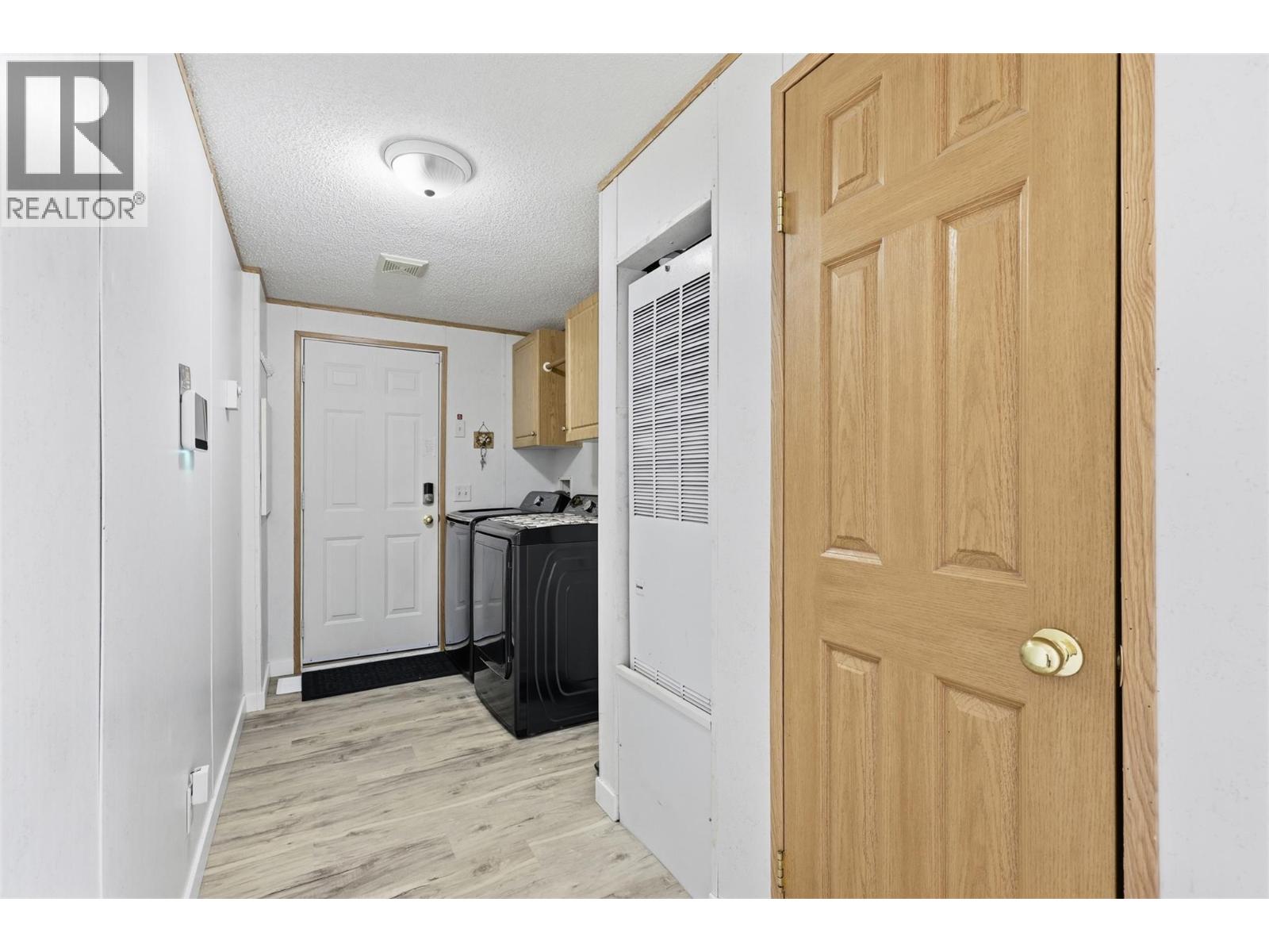 #22 2815 PRINCETON KAMLOOPS 5A Highway - 5