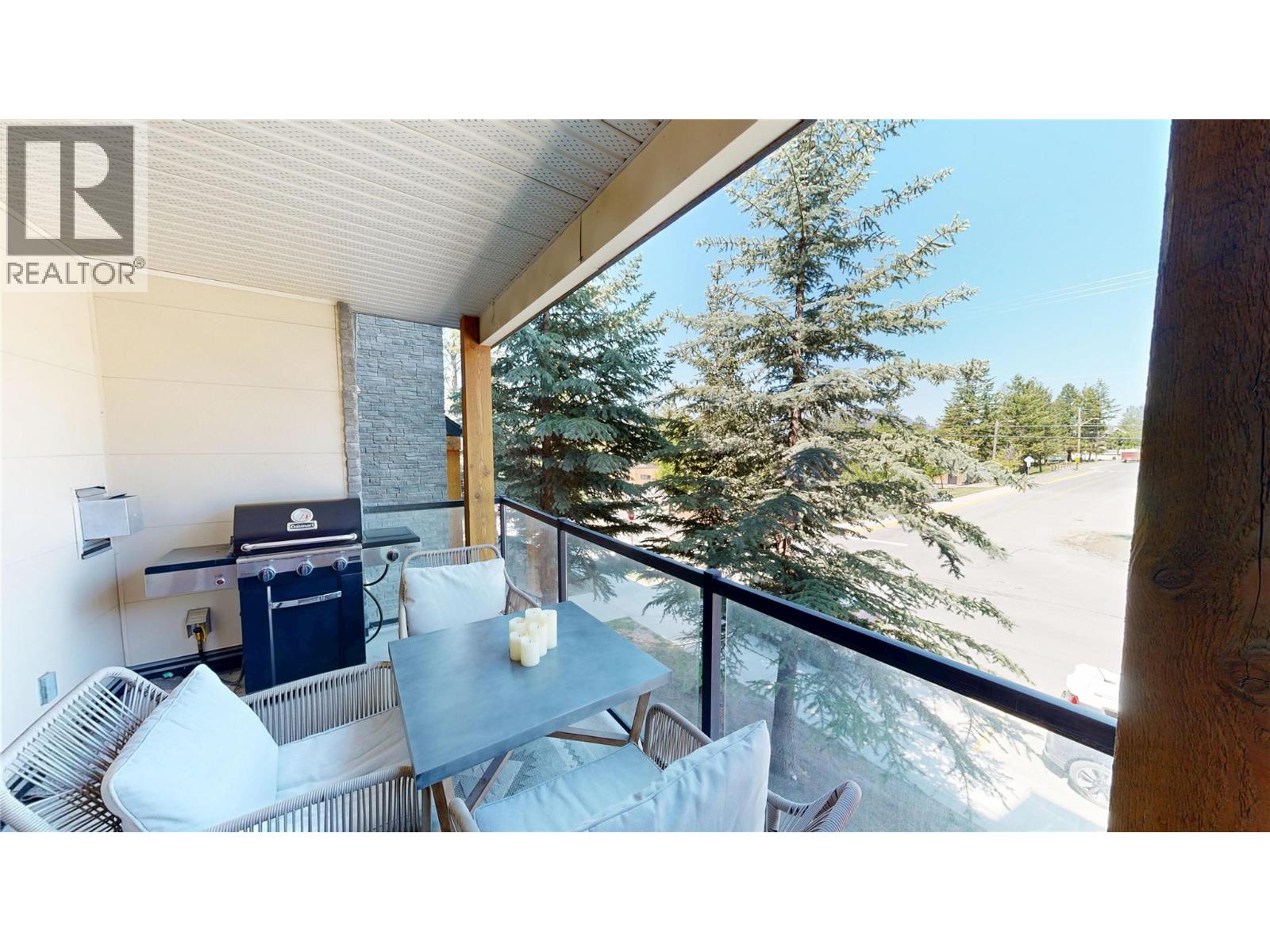 #205 4874 STANLEY STREET - 8