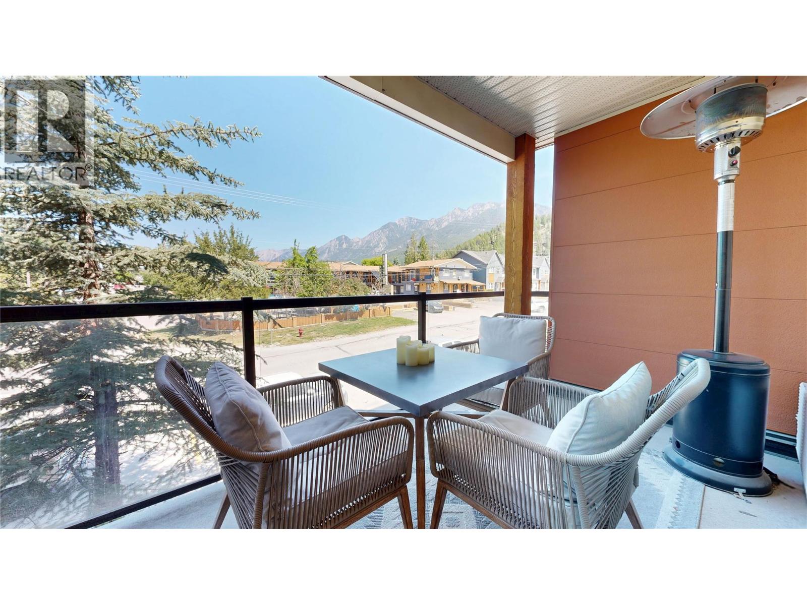 #205 4874 STANLEY STREET - 7